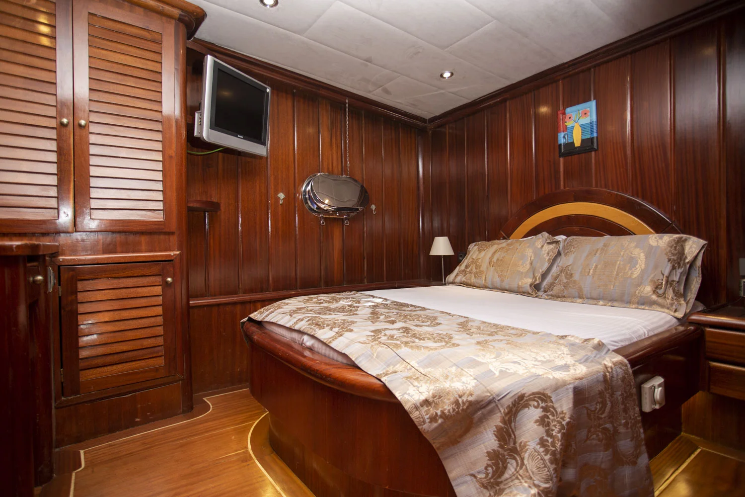 Double Cabin Diva Deniz