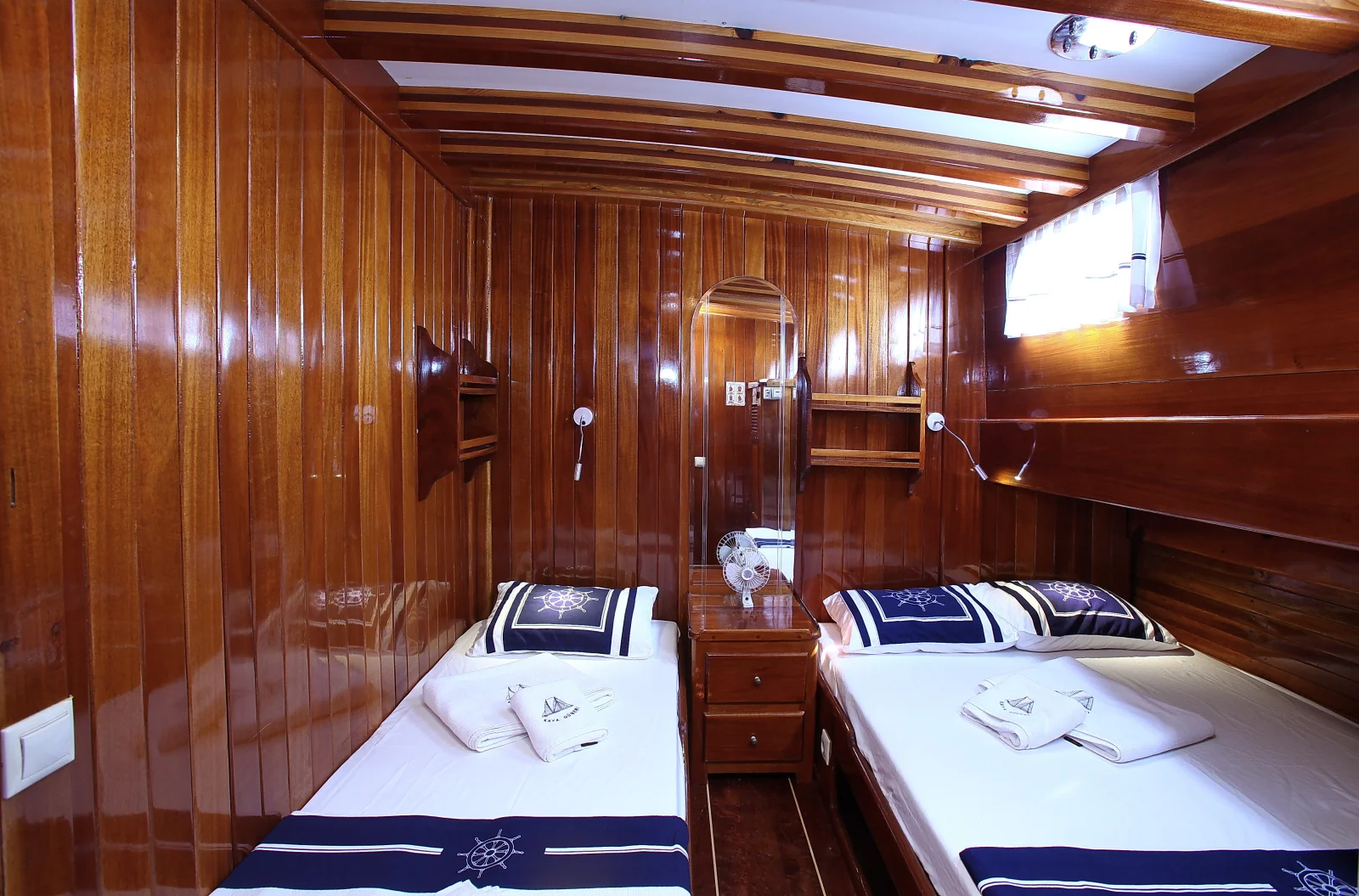 bodrum gulet day cruise Kaya Guneri 1