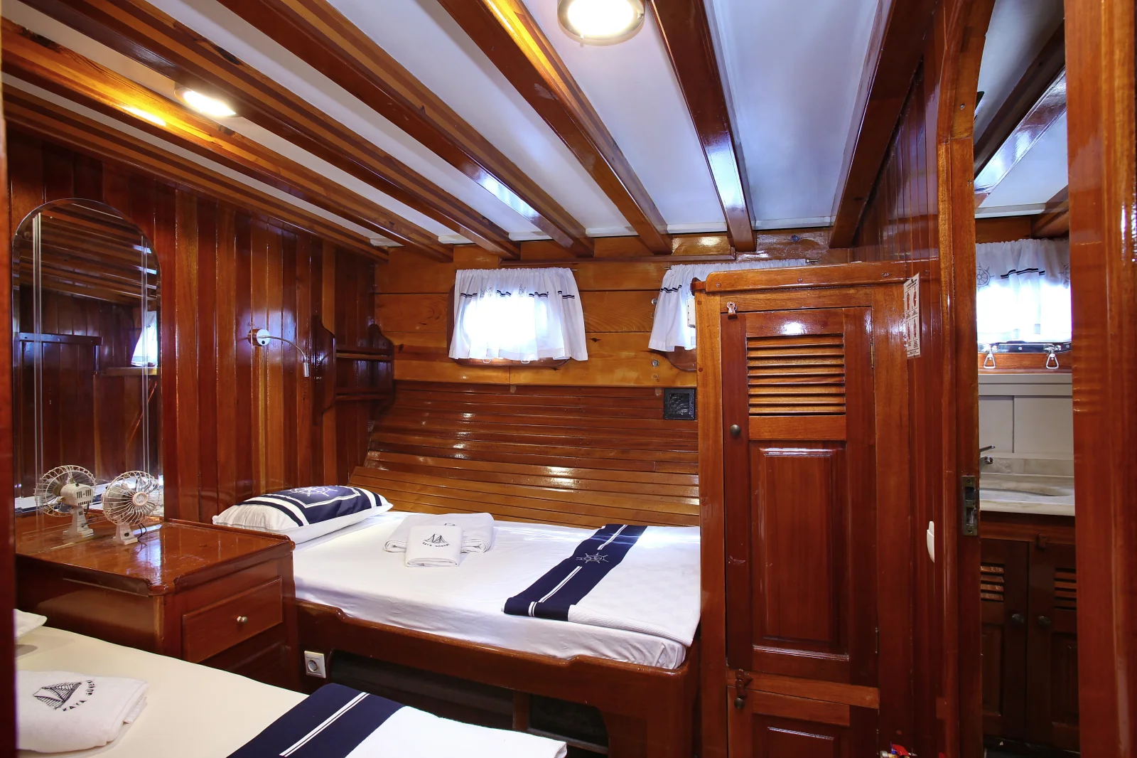 charter a gulet Kaya Guneri 1