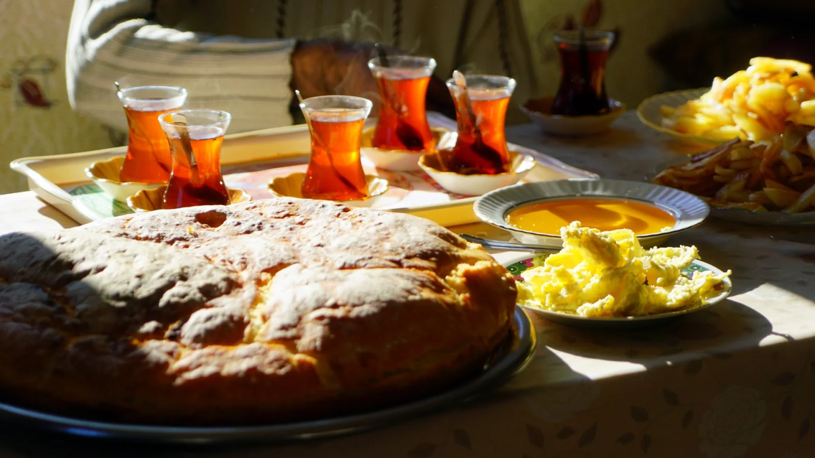 Breakfast with Tea