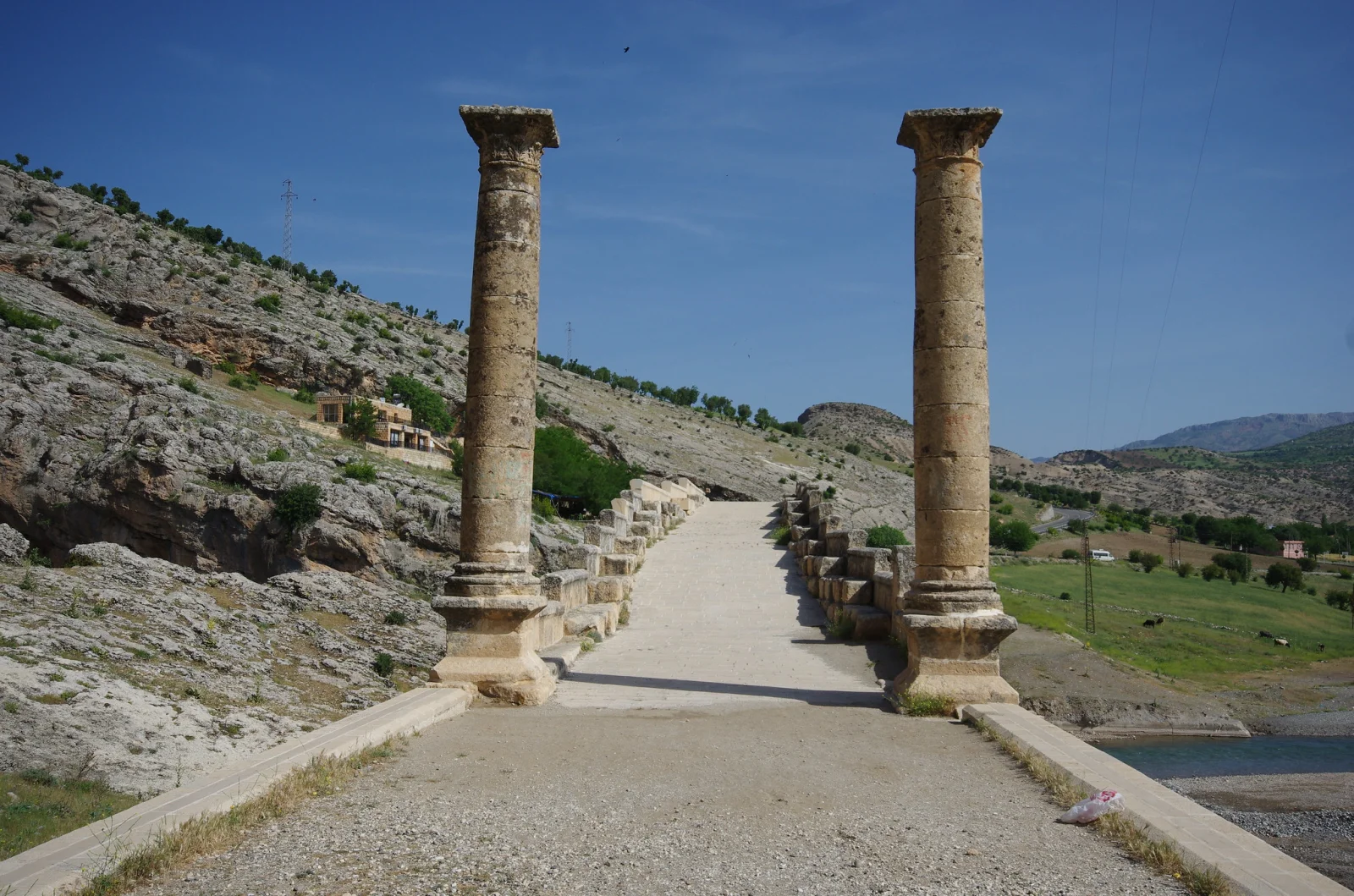 Cendere Bridge - Kahta