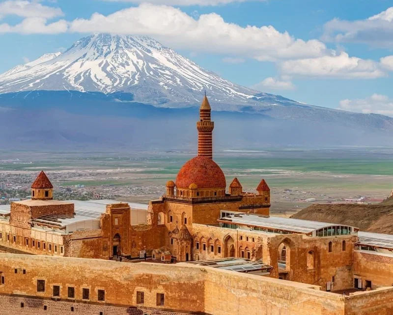 Ishak Pasha Palace
