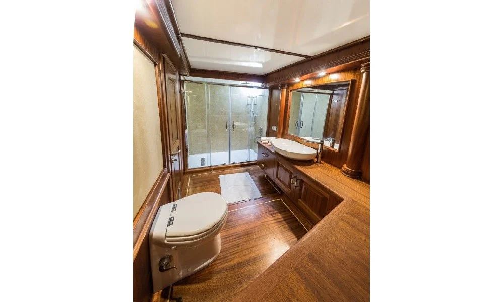 Gallery Image 13