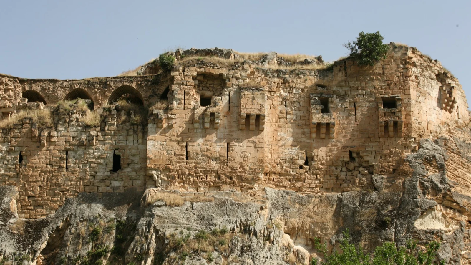 Halfeti Runkale (Roman Castle)