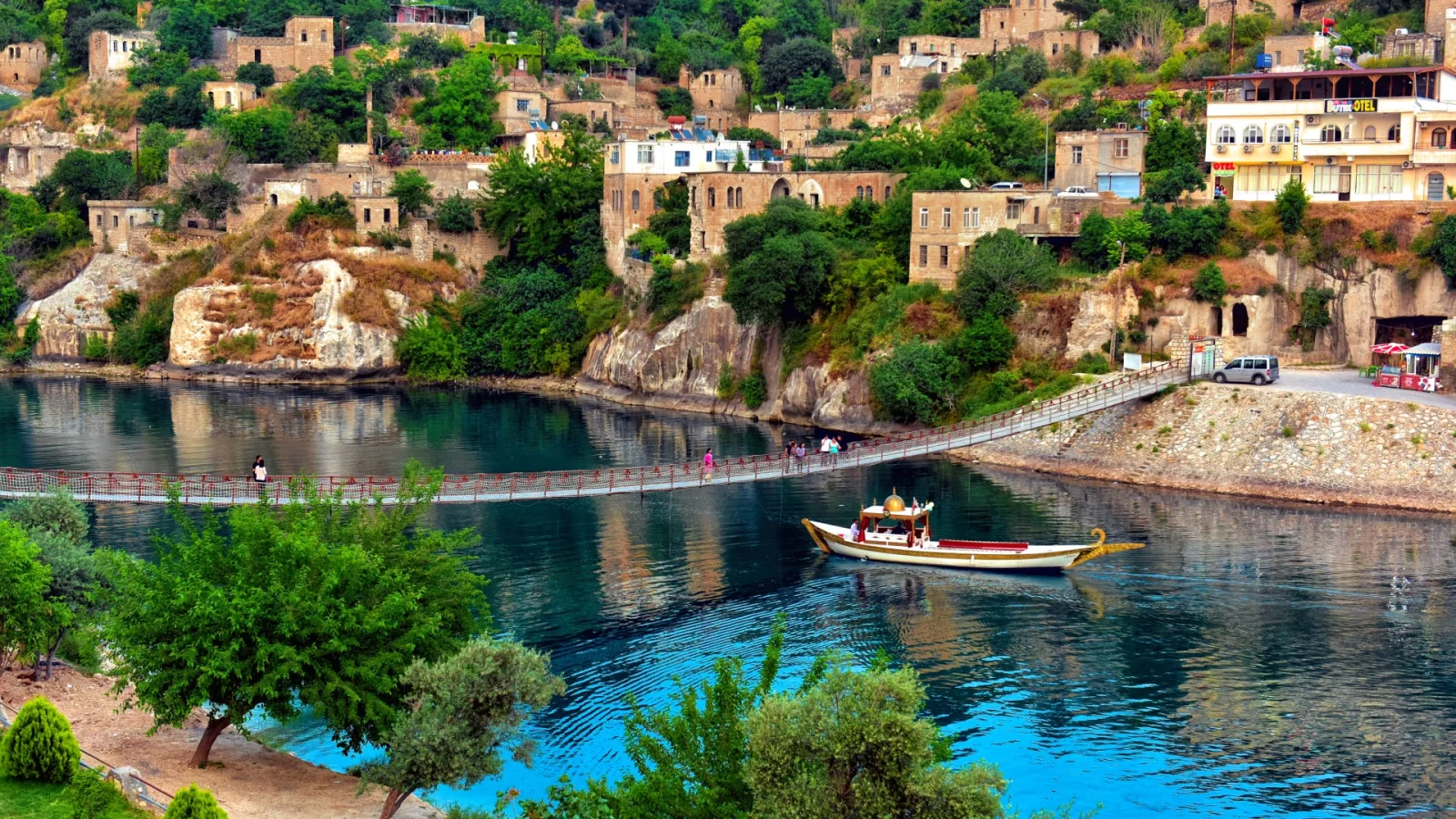 Halfeti