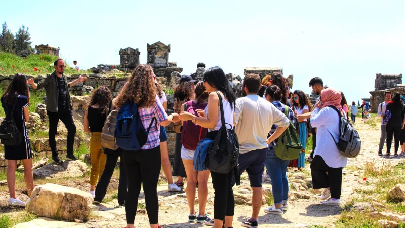 Hierapolis Visitors