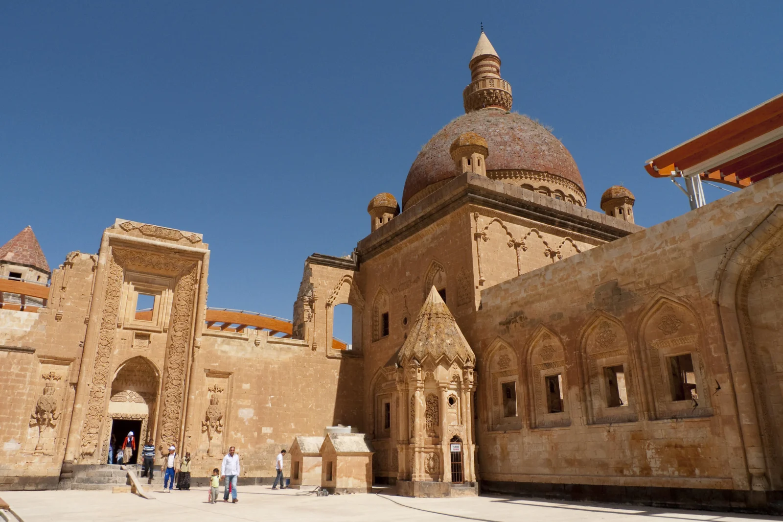 Ishak PAsha Palace