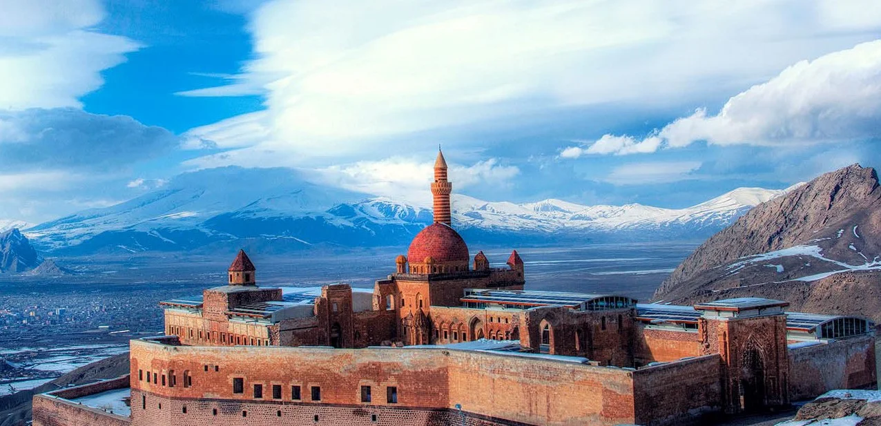 Ishak Pasha Palace - Dogıbeyazit