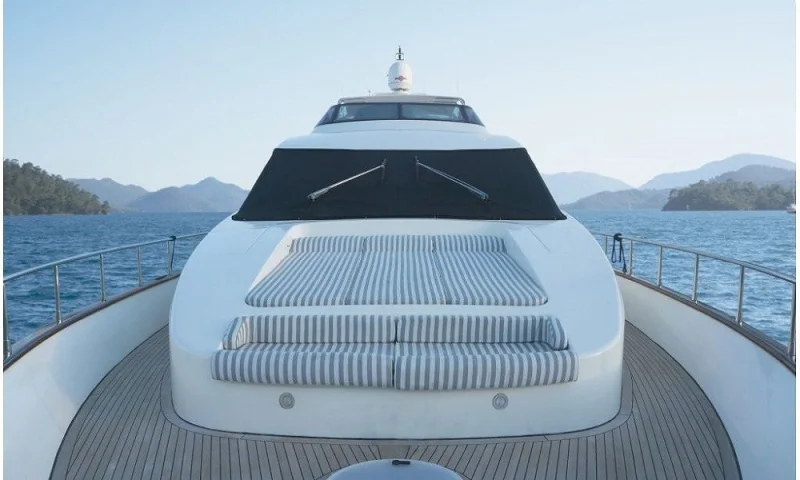MOTORYACHT AZIMUT 85