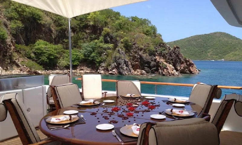 MOTORYACHT MONTE CARLO