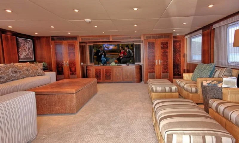 MOTORYACHT MONTE CARLO