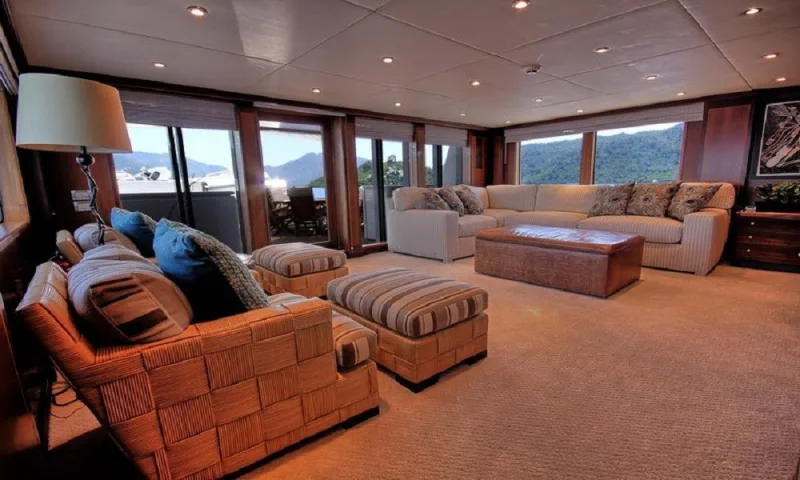 MOTORYACHT MONTE CARLO