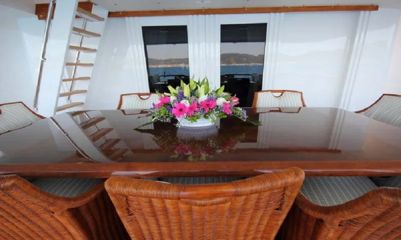 MOTORYACHT MONTE CARLO