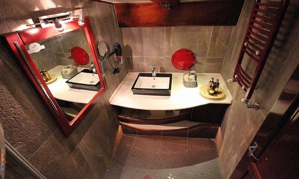 Gallery Image 21
