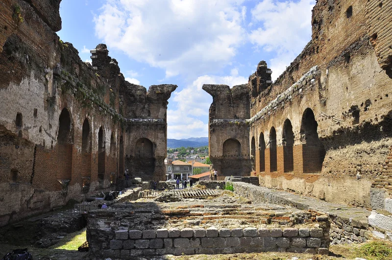 Red Basilica - Bergama