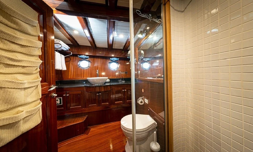 Gallery Image 15