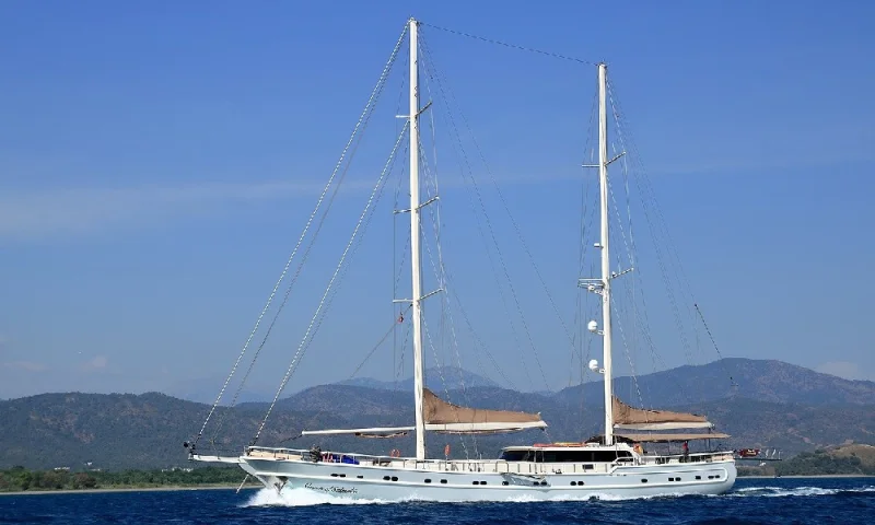 GULET QUEEN OF SALMAKIS