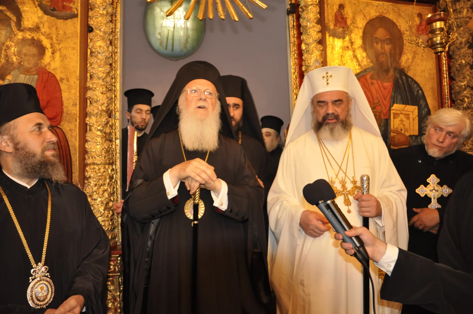 Romanian Patriarch Daniel and Fener Greek Patriarch Bartolomeo in St. Georges Church - Istanbul