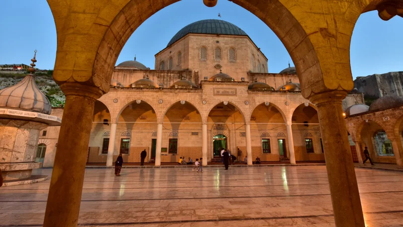 Halil-ul Rahman Mosque - Sanliurfa