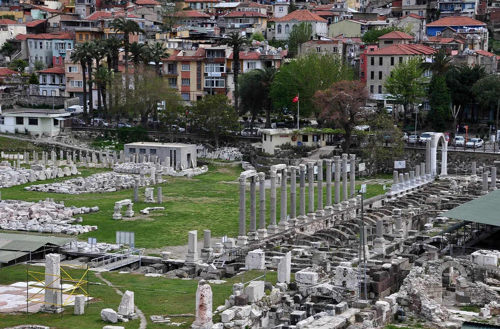 Izmir Agora