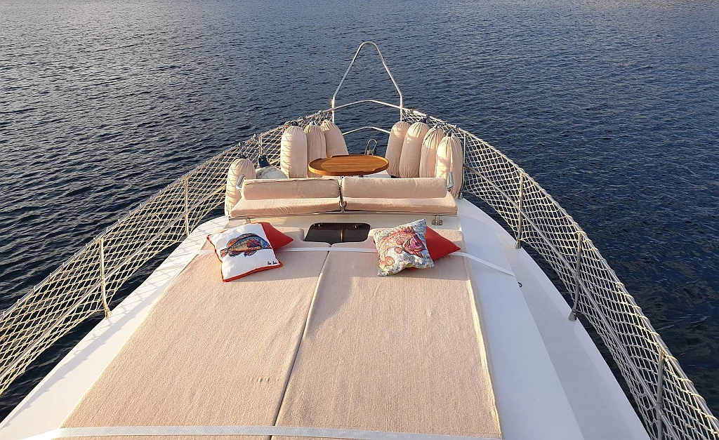 turkey motor yacht charter Syana