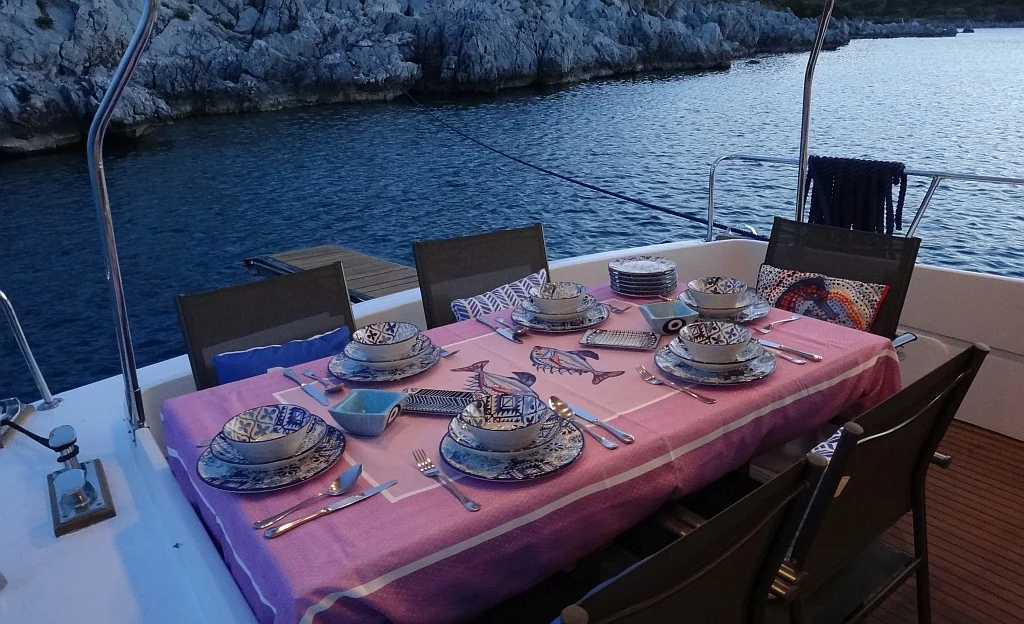 honeymoon yacht charter turkey Syana