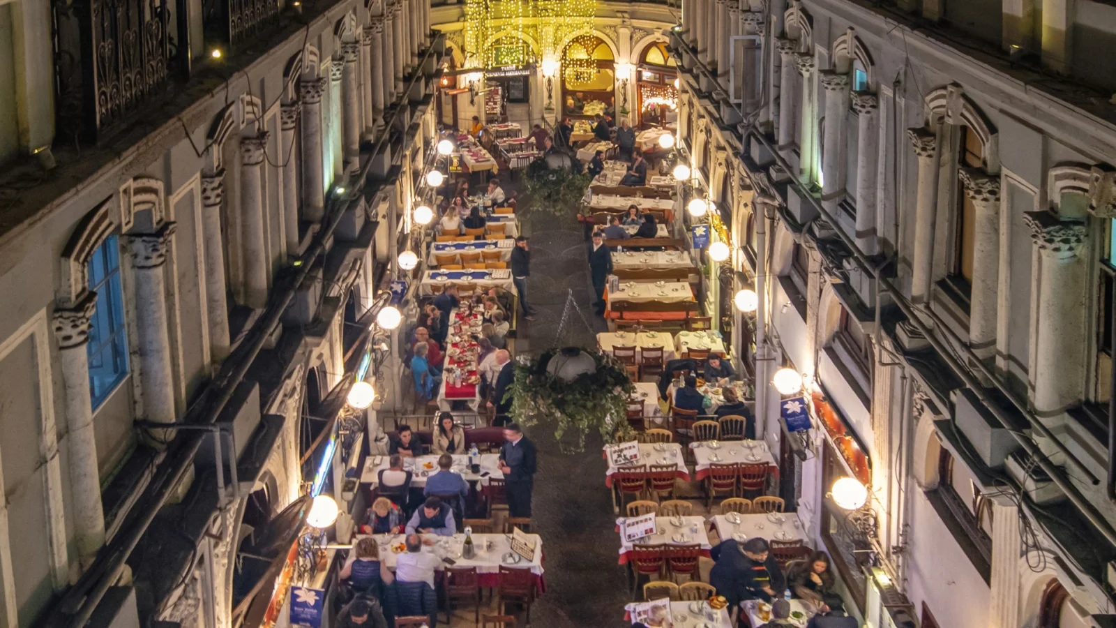 Çiçek Pasajı - Beyoğlu