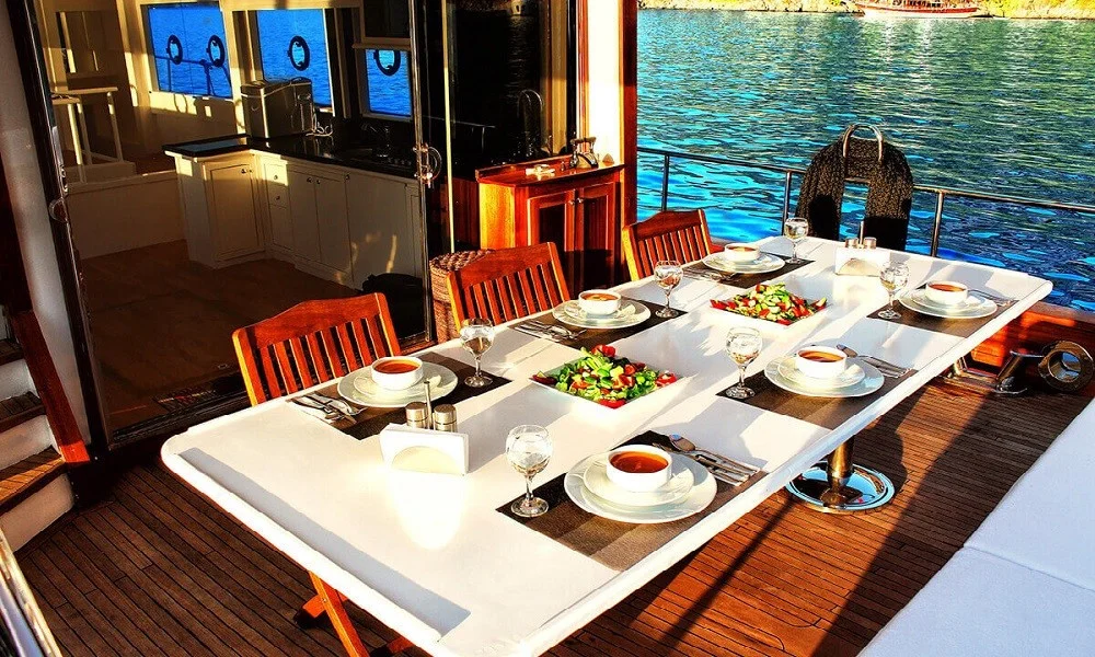 yacht charter turkey sunsail Trawler Maske 3