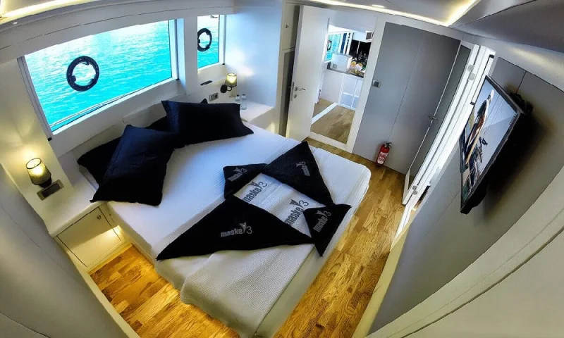 TRAWLER MASKE 3
