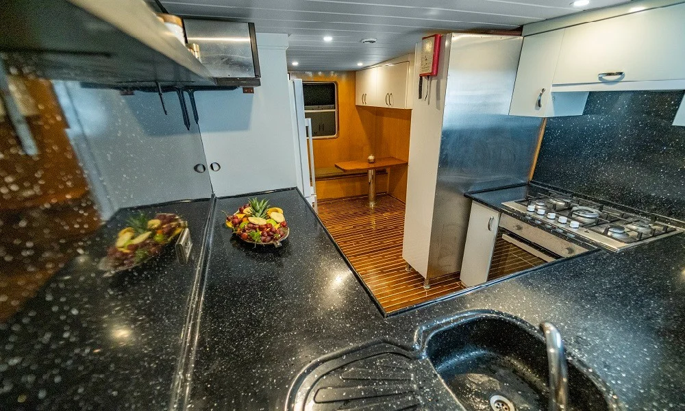 yacht charter in turkey Traweler Simay S