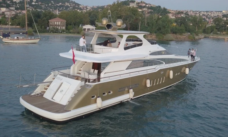 MOTORYACHT VEDO - B