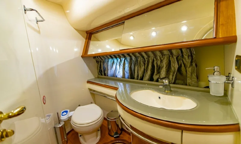 MOTORYACHT AZIMUT 62 - fly