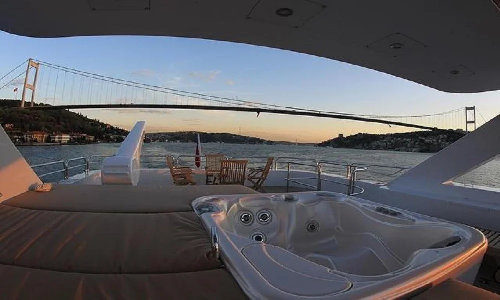 yacht charter in turkey Smyrna
